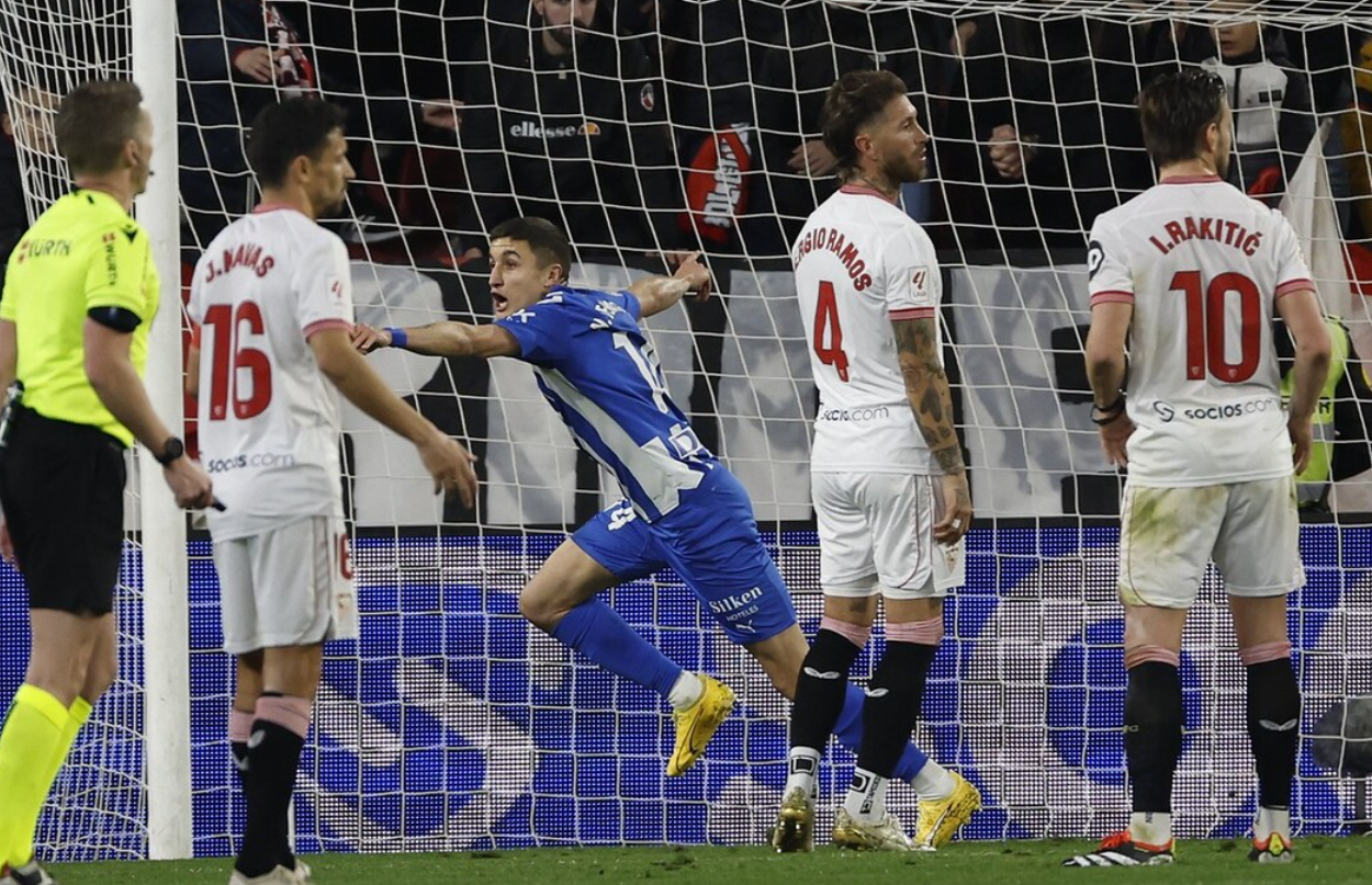 欧联赛程吃紧；北京首钢加时末段更衣室发声；压力陡增；团队化学反应显著的简单介绍